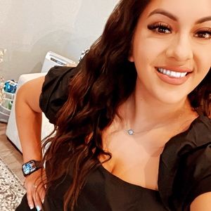 Meet your Posher, Bianca